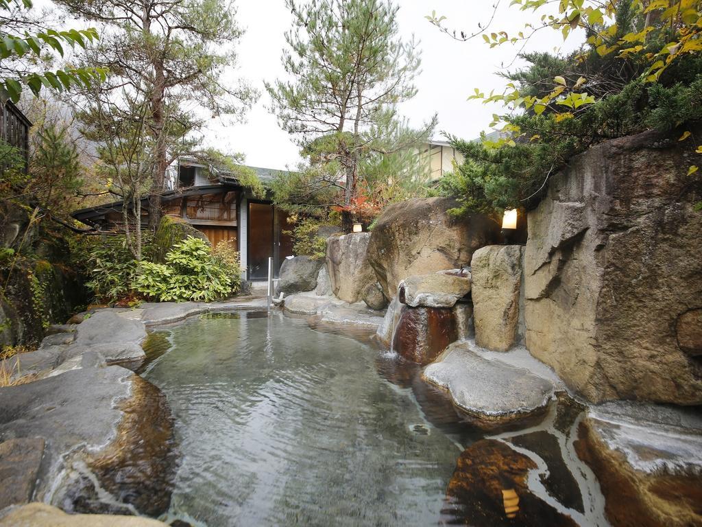 Ryokan Kutsuroginoya Yuu Takayama  Exterior foto